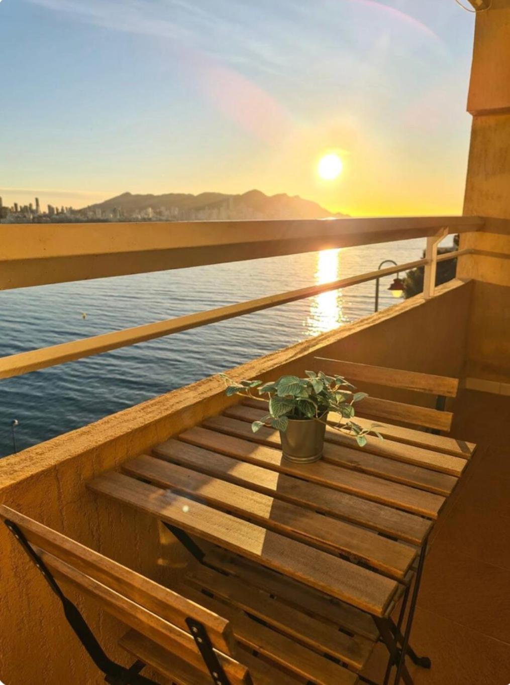 Vila Bonito Triplex Con Increibles Vistas Benidorm Exteriér fotografie